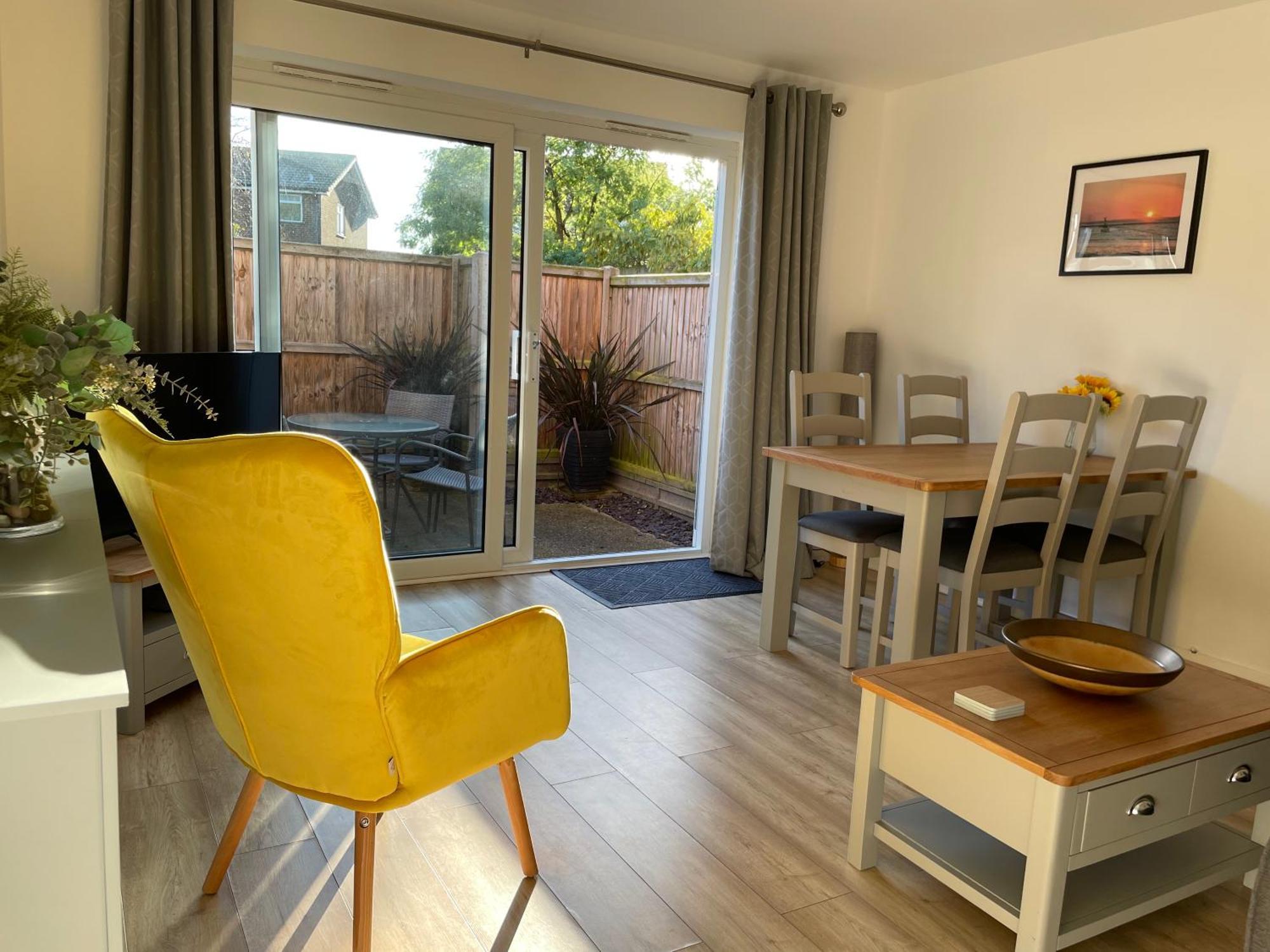 The Seagull, With Driveway And Patio Garden Villa Whitstable Luaran gambar